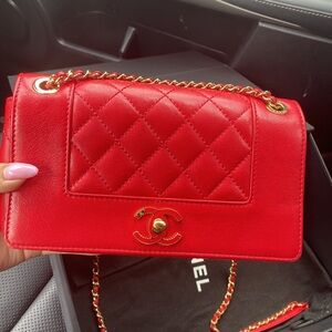 CHANEL | 2017 Quilted Matelasse CC Logo Bag